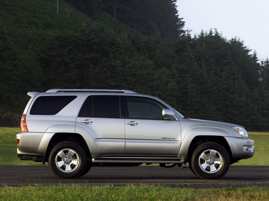  Toyota 4Runner Limited 2003 года  (фото 22 из 24)